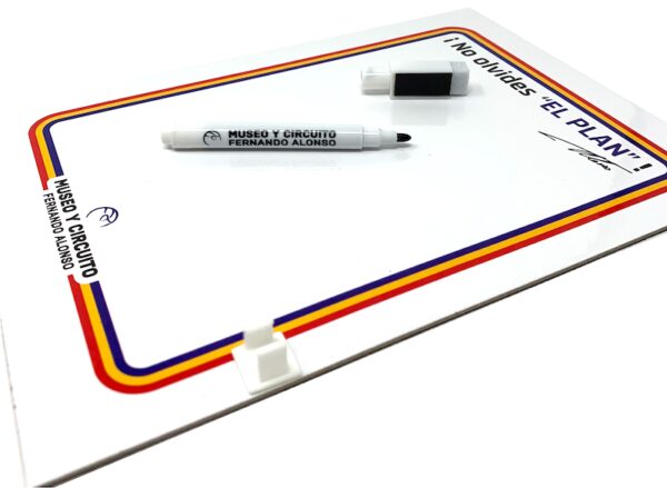 Magnetic board with marker Don't forget THE PLAN!